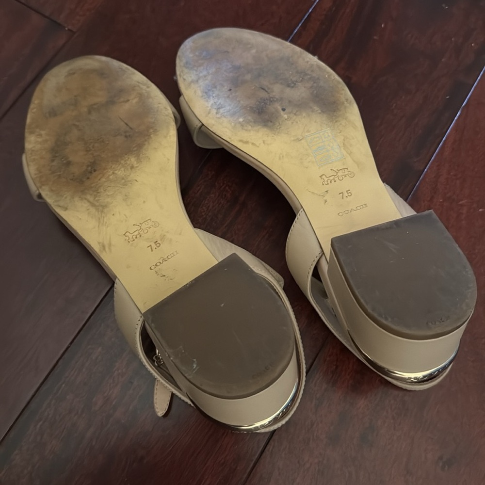 Coach Women’s Ida strap Sandals Nude color - Size 7.5 - Picture 7 of 7